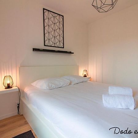 Beautiful 2 Bedroom With Balcony - Dodo Et Tartine Tulon Zewnętrze zdjęcie