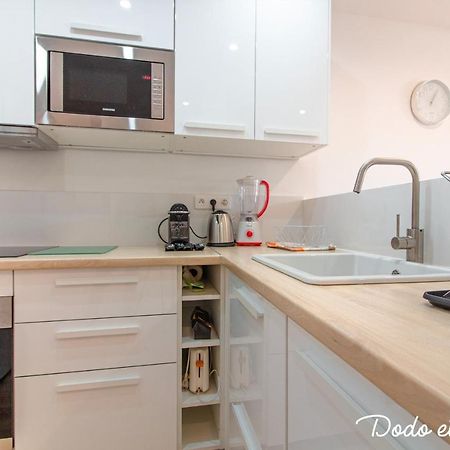 Beautiful 2 Bedroom With Balcony - Dodo Et Tartine Tulon Zewnętrze zdjęcie